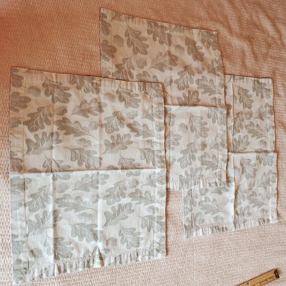 Pottery Barn Oak Leaf Cotton Cloth Napkins Set of 3 Sage Green Cream Jacquard